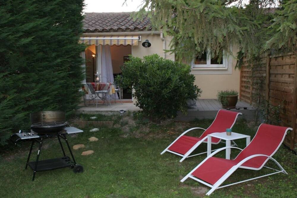 Photo of Patio Balcony in Saint-Saturnin-les-Avignon