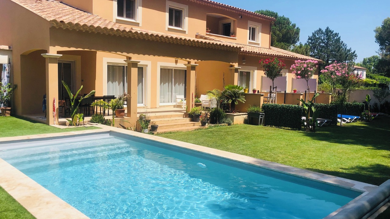 Photo of Outdoor in Saint-Martin-de-Crau