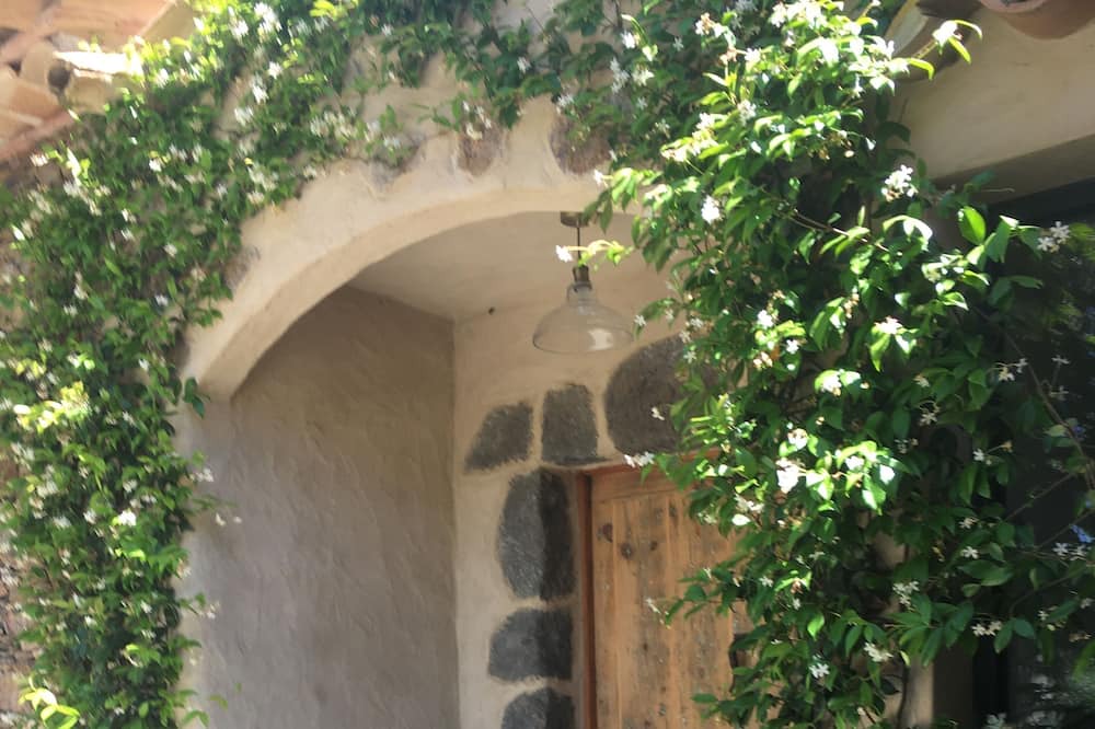 Photo of Outdoor in La Mole