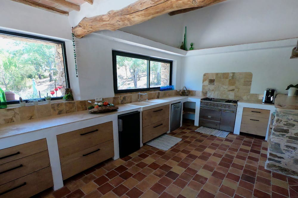 Photo of Kitchen in La Mole