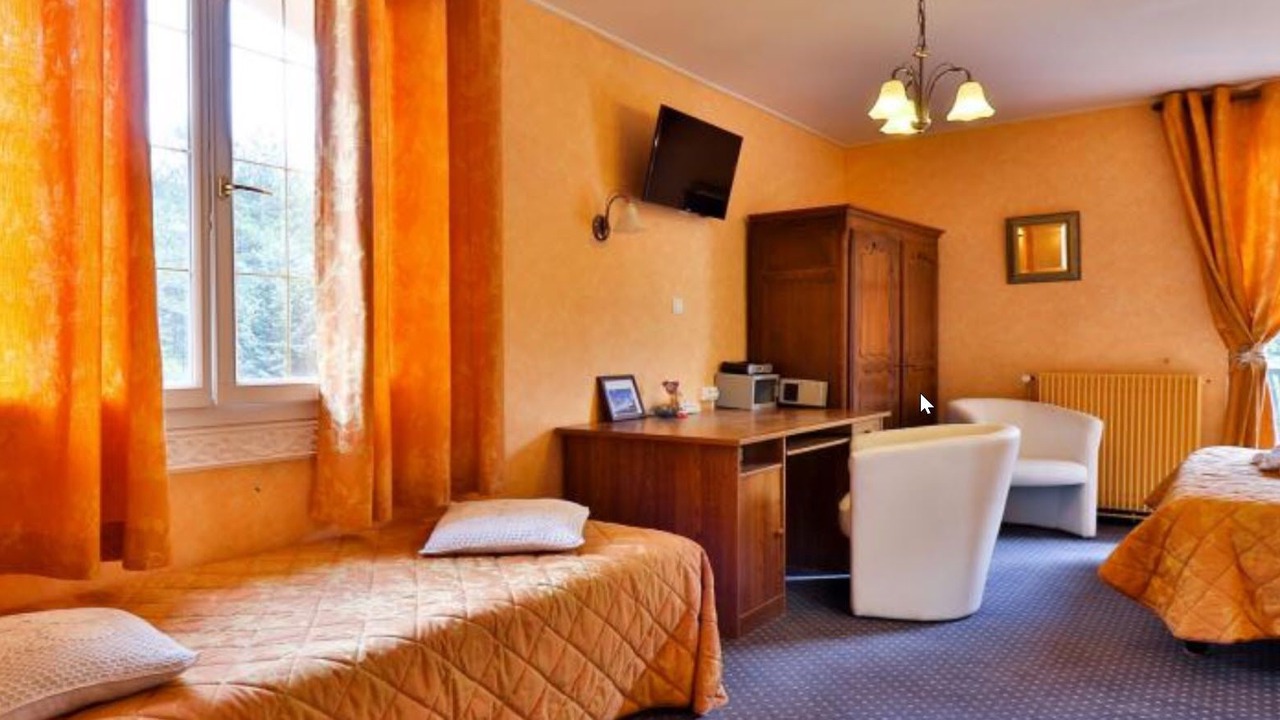 Photo of Bedroom in Plan-d'Aups-Sainte-Baume