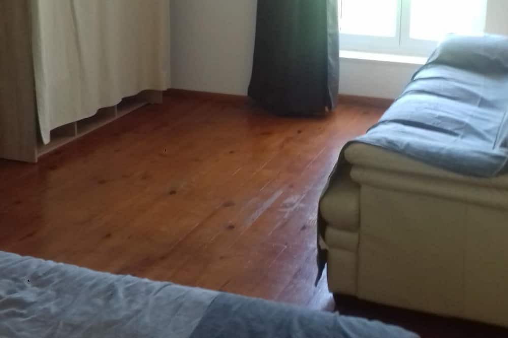 Photo of Bedroom in Les Mees