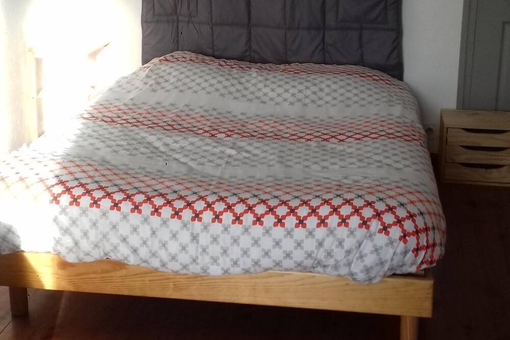 Photo of Bedroom in Les Mees