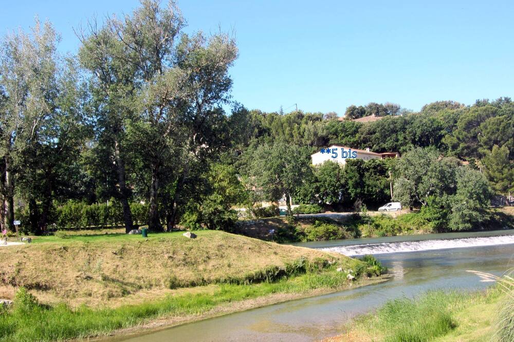 Photo of Outdoor in Bedarrides