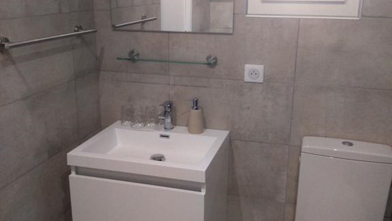 Photo of Bathroom in Montagnac-Montpezat