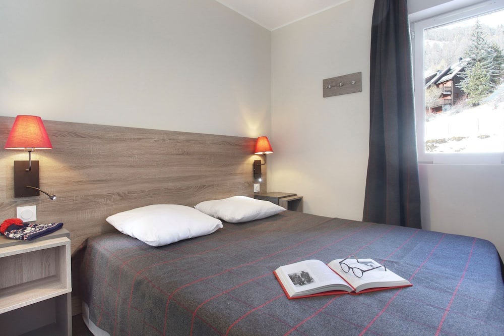 Photo of Bedroom in Pra Loup