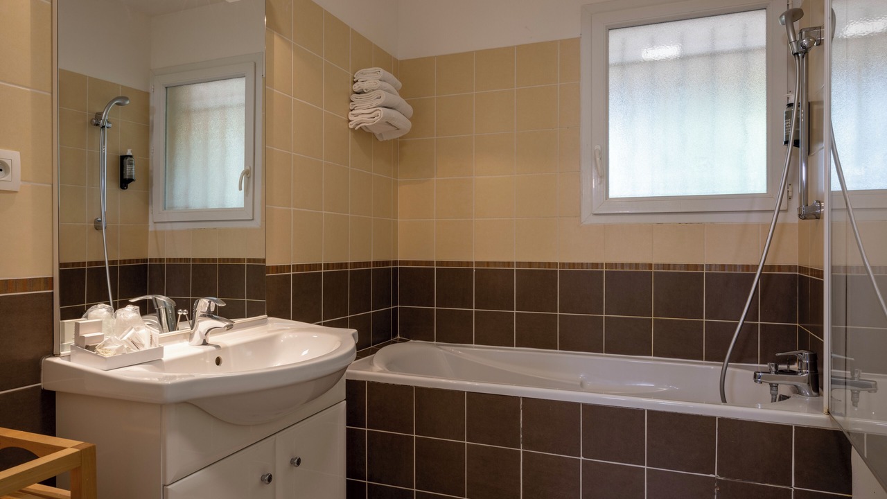 Photo of Bathroom in Allauch