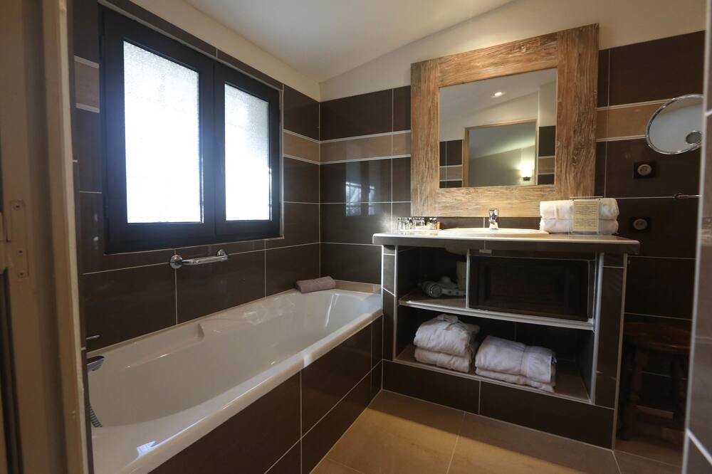 Photo of Bathroom in Les Platrieres