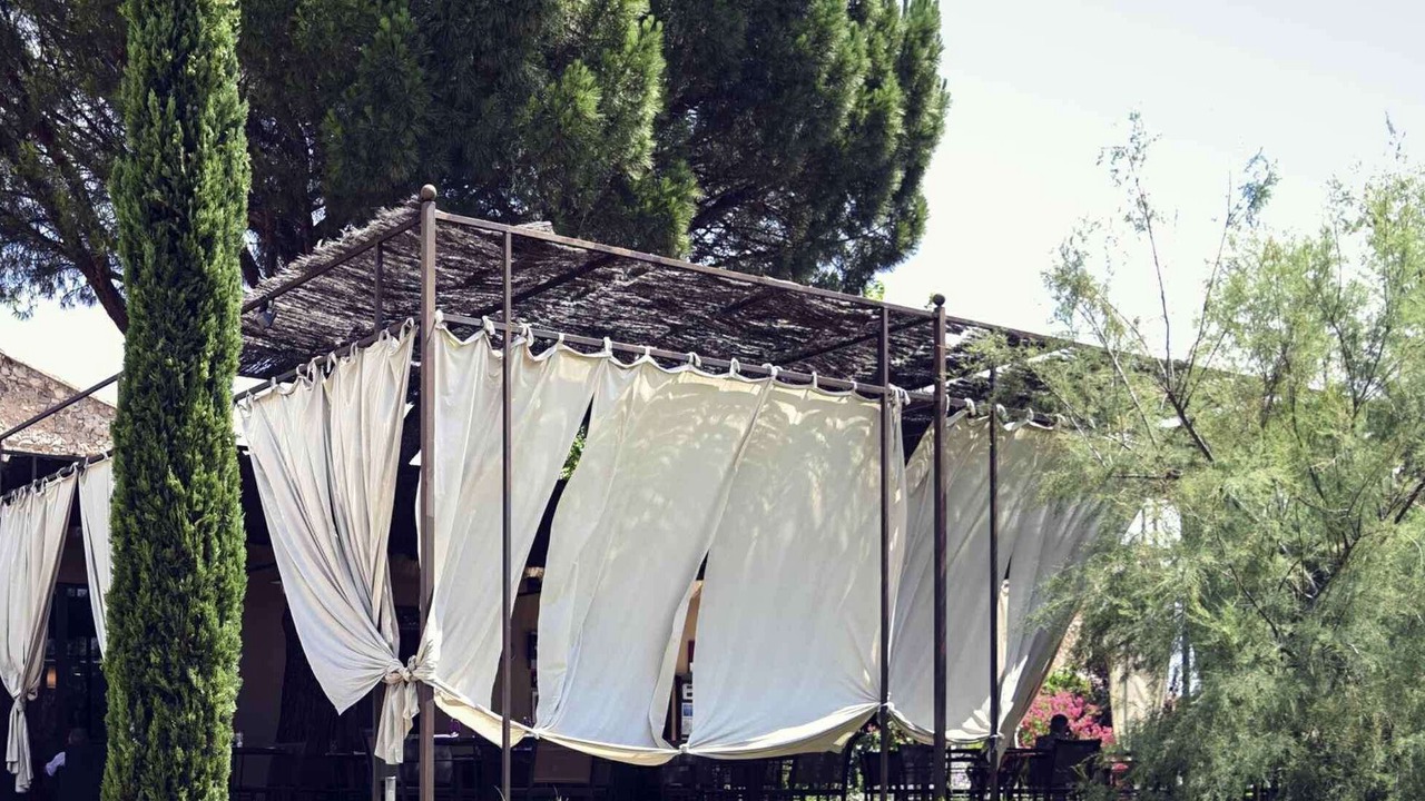 Photo of Outdoor in Chateauneuf-le-Rouge