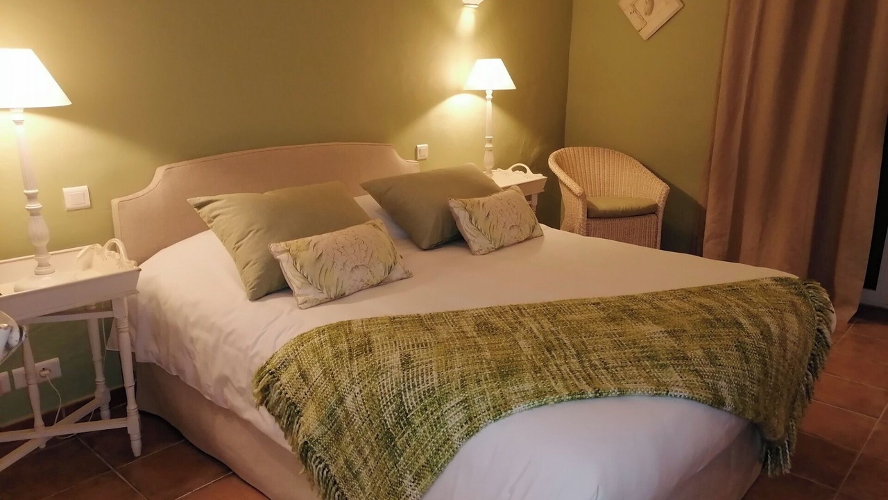 Photo of Bedroom in Saint-Cannat