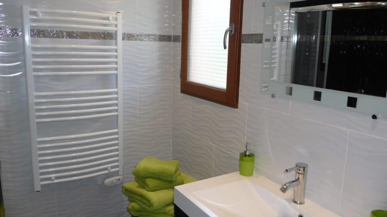 Photo of Bathroom in Draguignan
