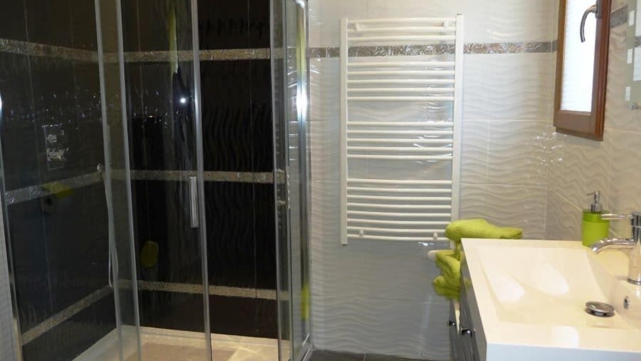 Photo of Bathroom in Draguignan