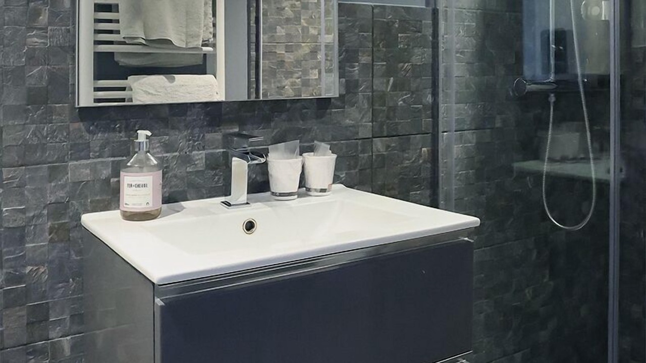 Photo of Bathroom in Marignane