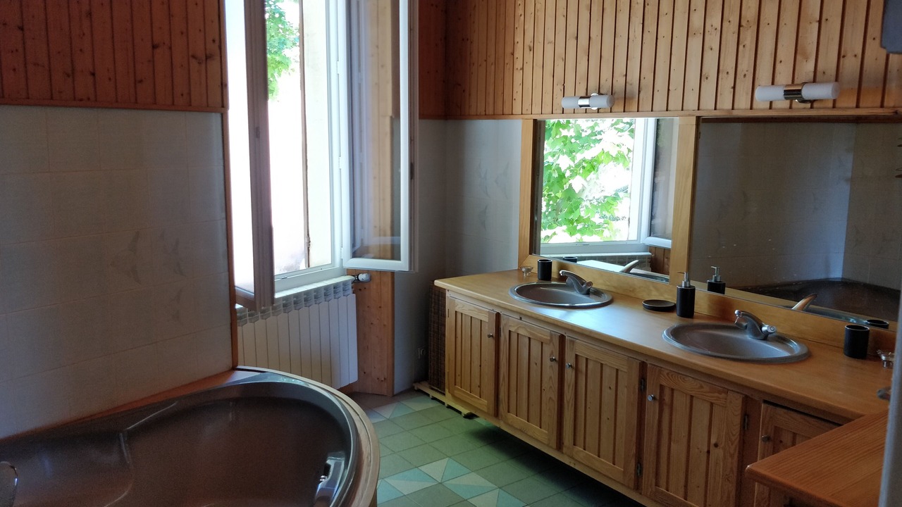 Photo of Kitchen in Villes-sur-Auzon