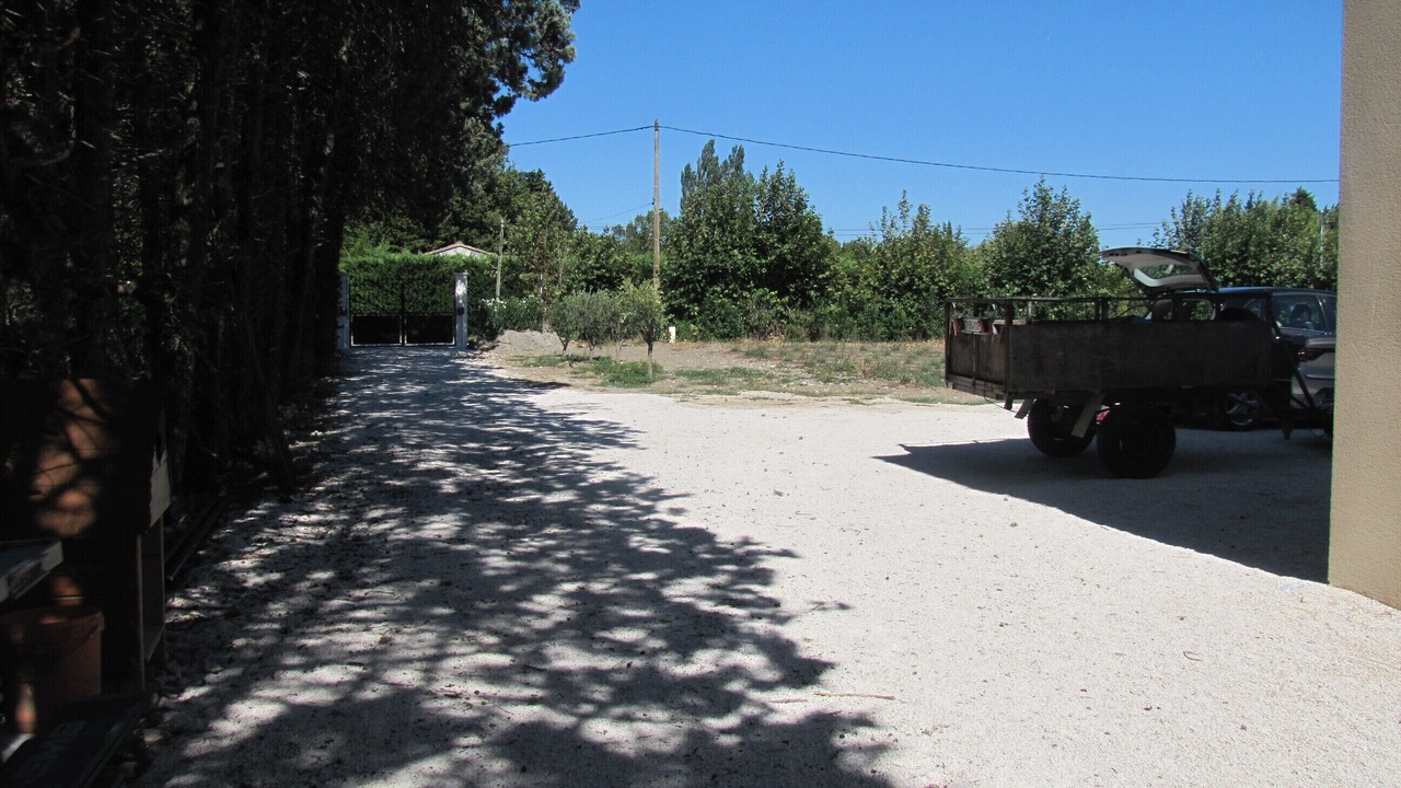 Photo of Outdoor in Caumont-sur-Durance