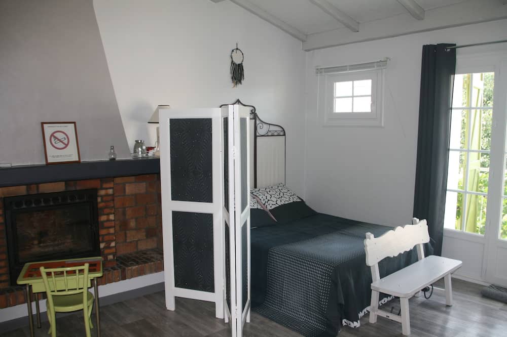 Photo of Bedroom in Chateaurenard