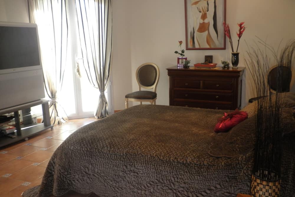 Photo of Bedroom in Le Puyricard