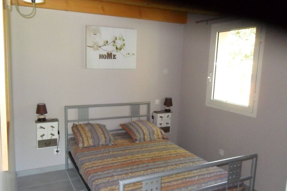 Photo of Bedroom in Pourcieux