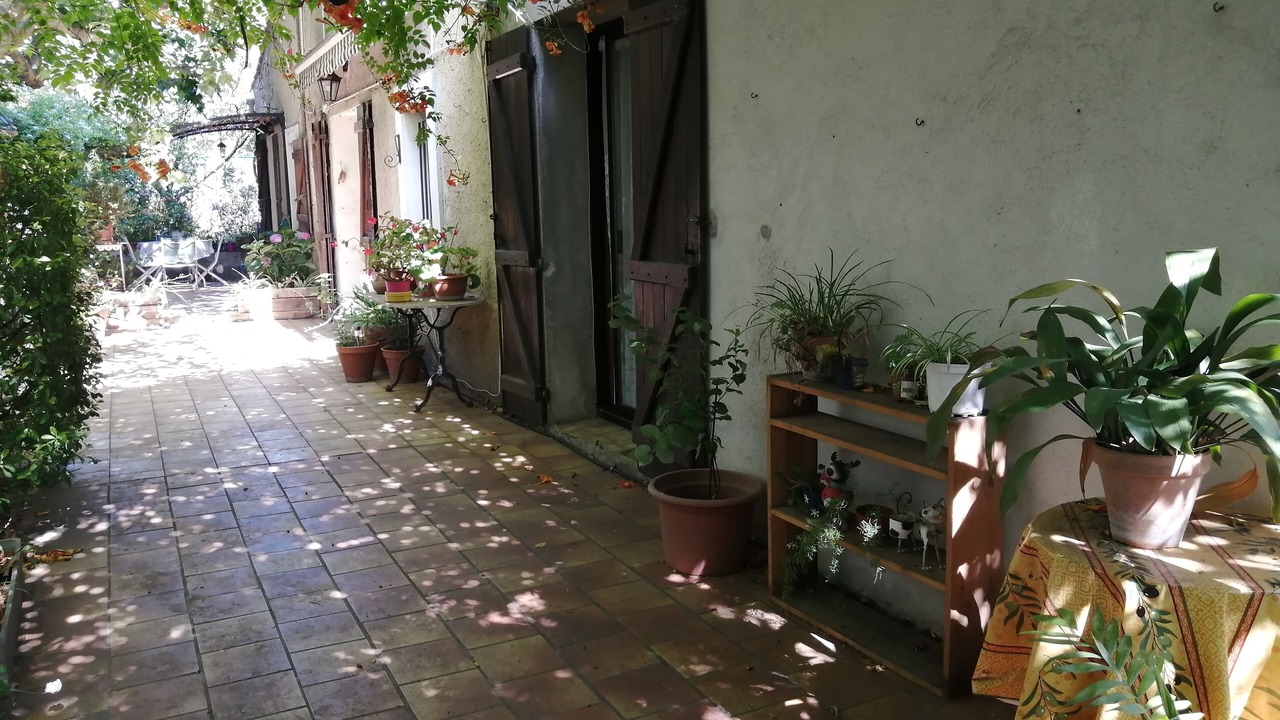 Photo of Others in Montolivet