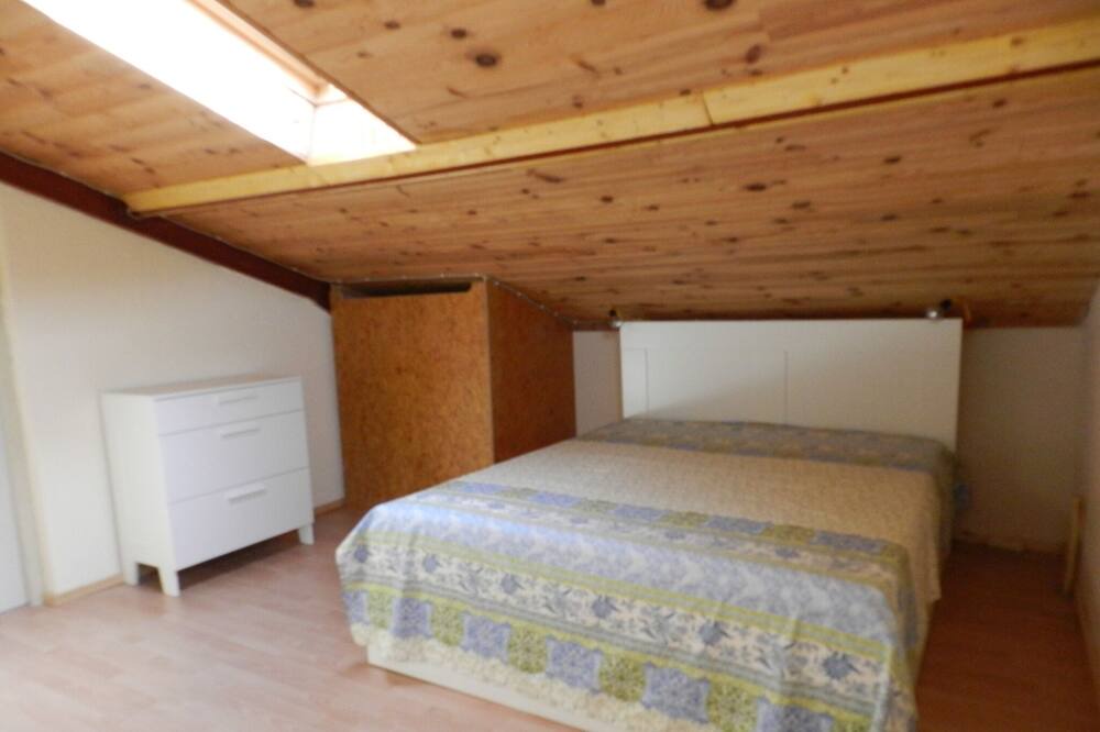 Photo of Bedroom in Clamensane