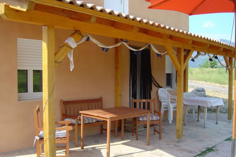 Photo of Patio Balcony in Clamensane