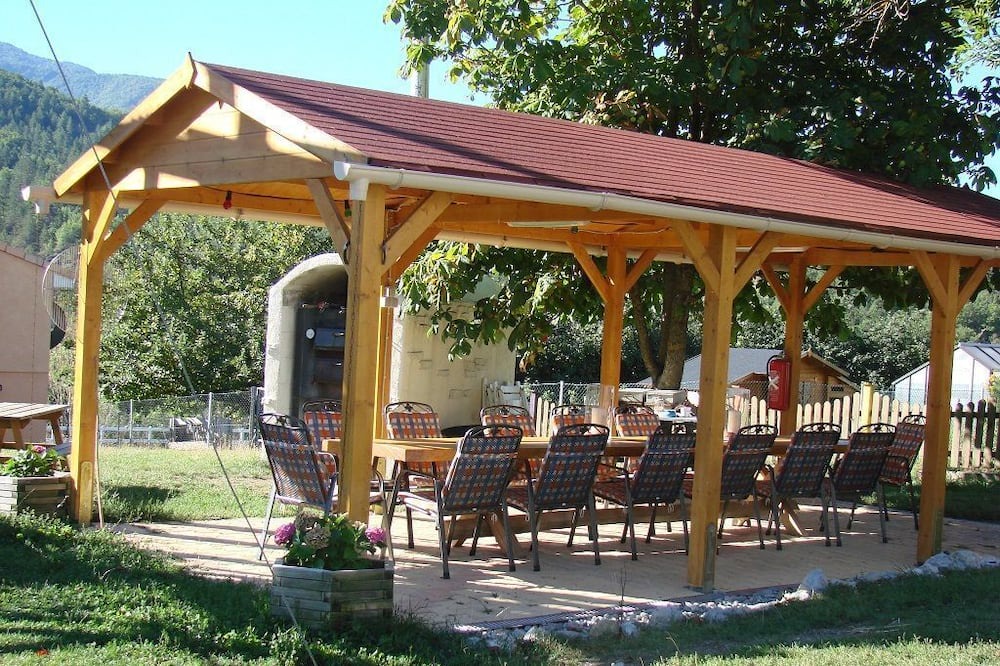 Photo of Outdoor in Clamensane