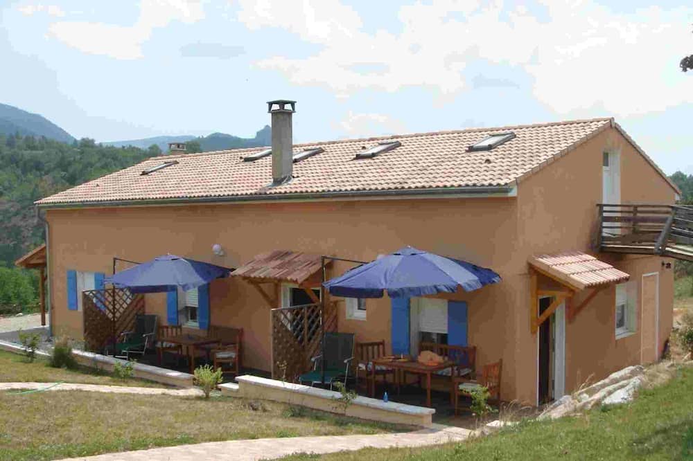 Photo of Outdoor in Clamensane