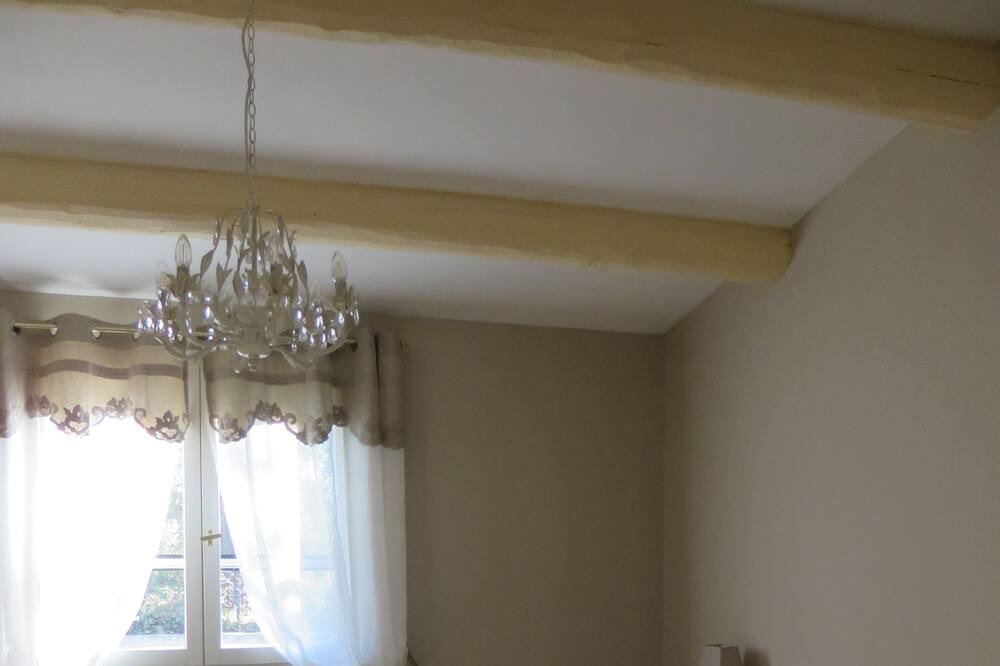 Photo of Bedroom in Velleron