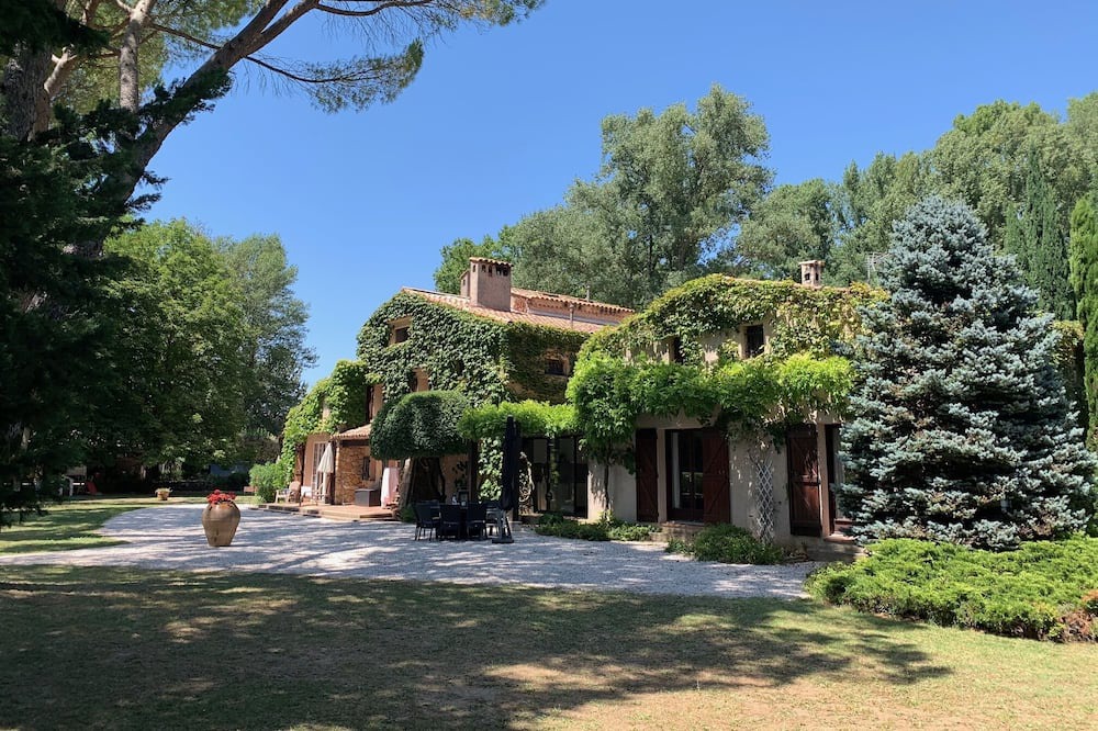 Photo of Outdoor in Tourves