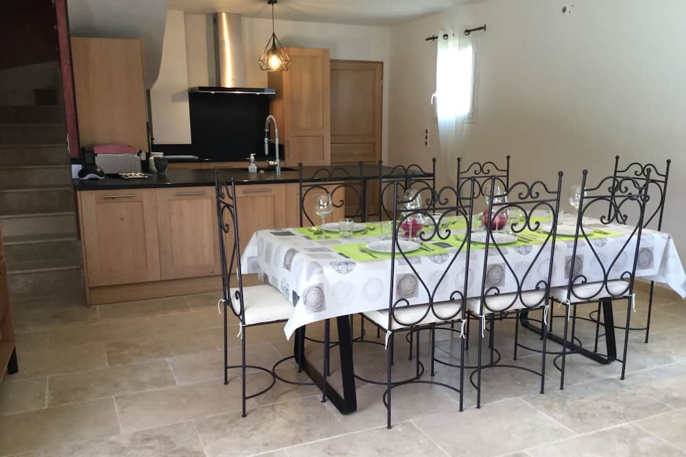Photo of Kitchen in Mouries
