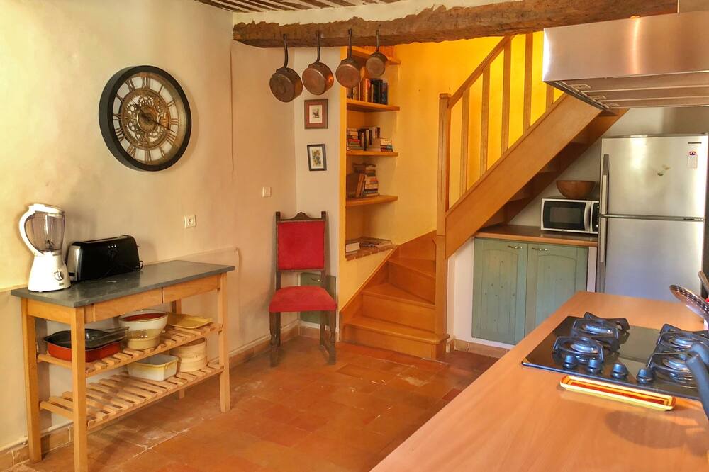 Photo of Bedroom in Lioux