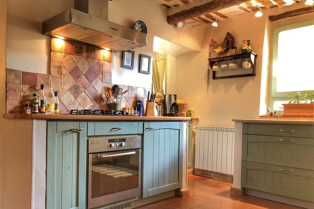 Photo of Kitchen in Lioux