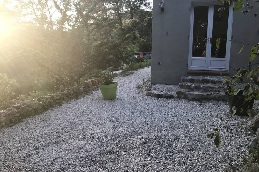 Photo of Others in Belgentier