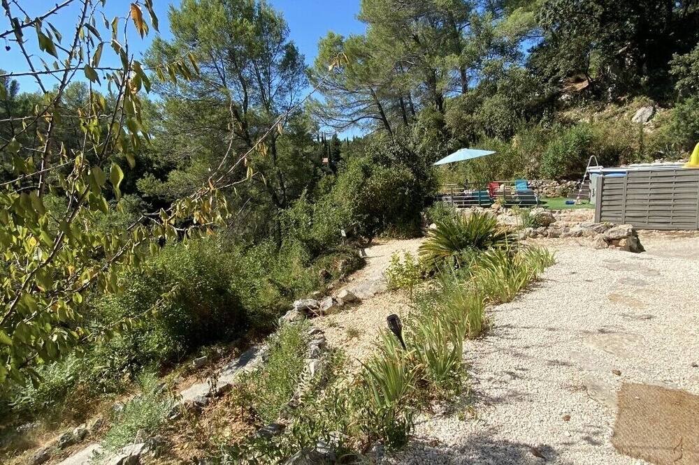 Photo of Outdoor in Belgentier