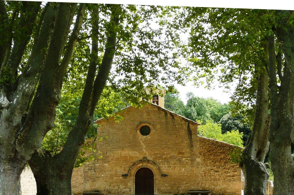 Photo of Others in Vaugines