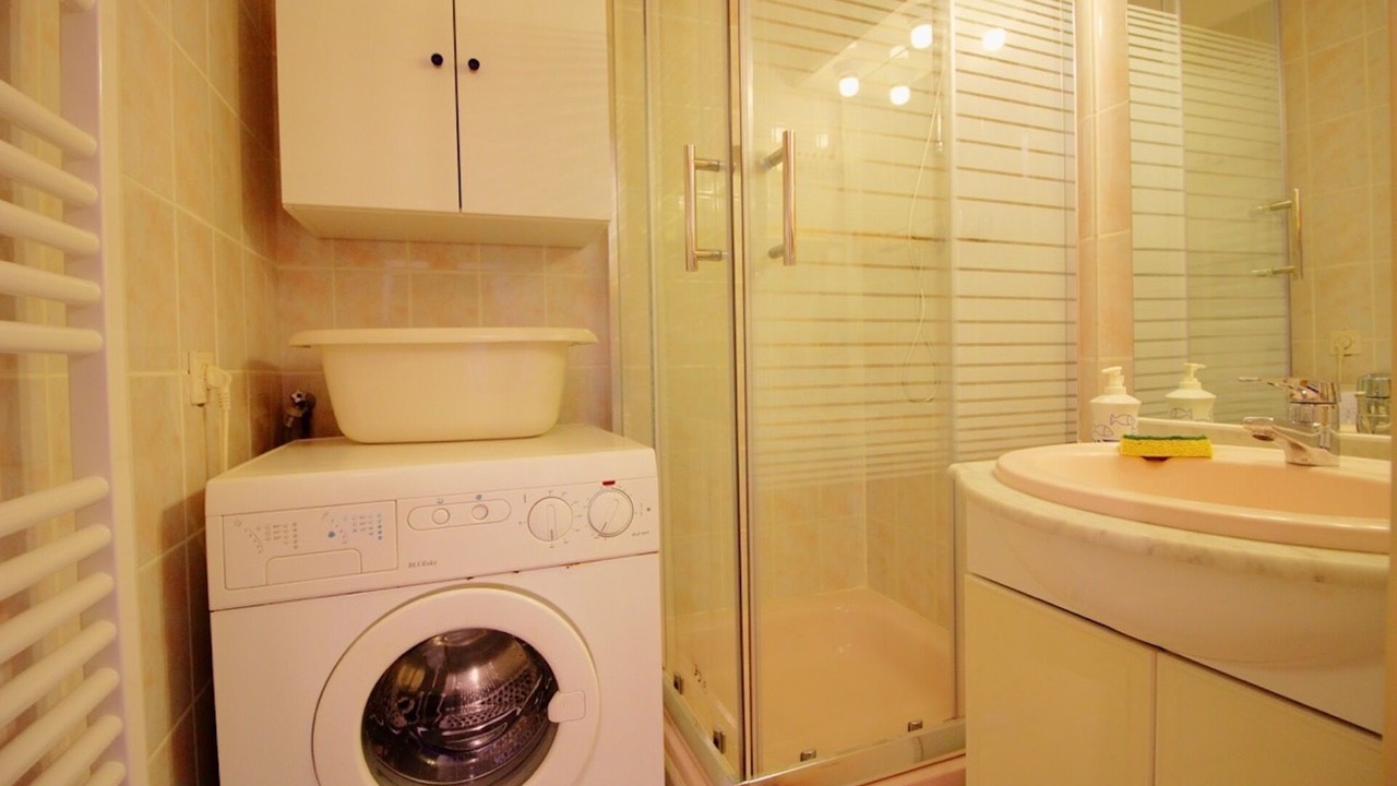 Photo of Bathroom in Miramar