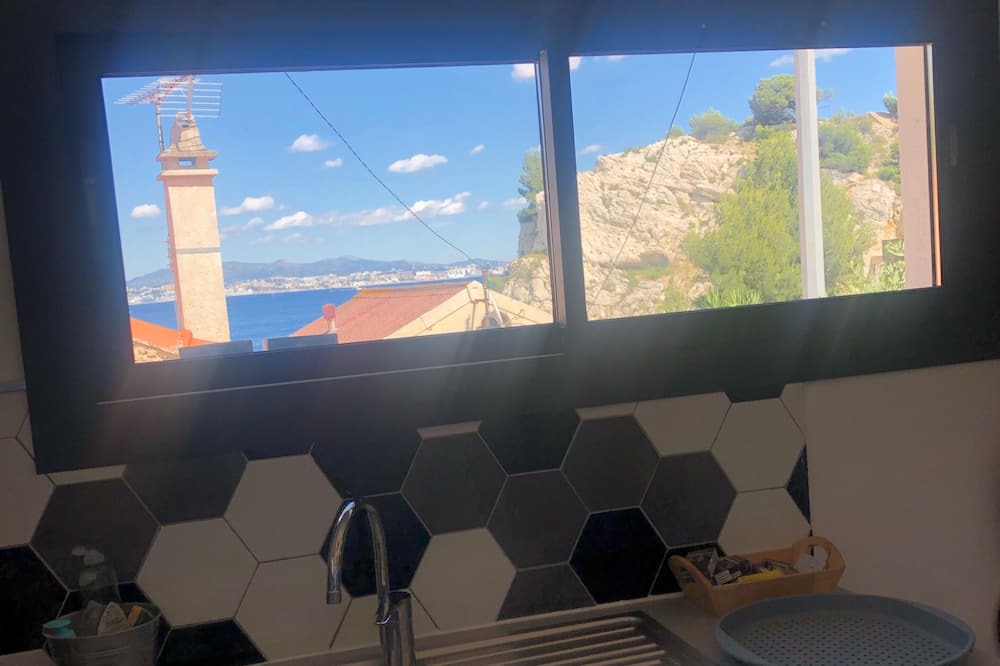Photo of Kitchen in Calanque de Morgiou