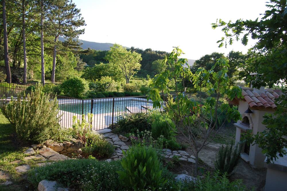 Photo of Outdoor in Oppede