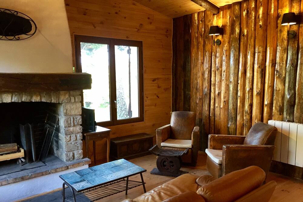 Photo of Livingroom in Mont Serein