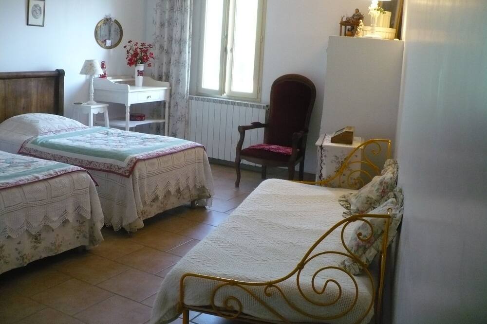 Photo of Bedroom in Lacoste