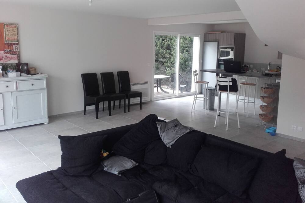 Photo of Livingroom in Saint-Saturnin-les-Avignon