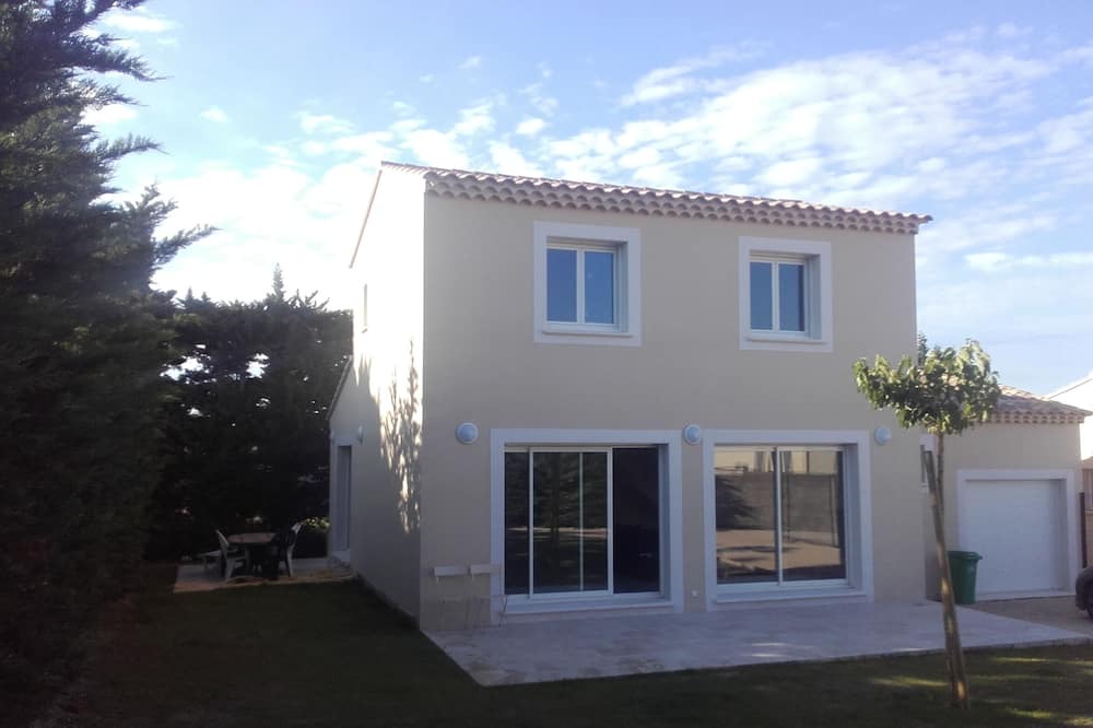 Photo of Outdoor in Saint-Saturnin-les-Avignon