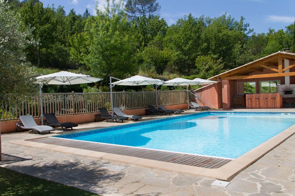 Photo of Outdoor in Chateauvert