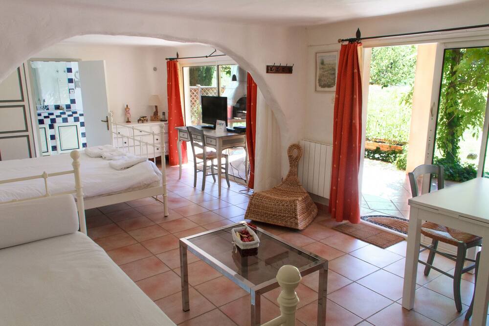 Photo of Bedroom in Chateauvert