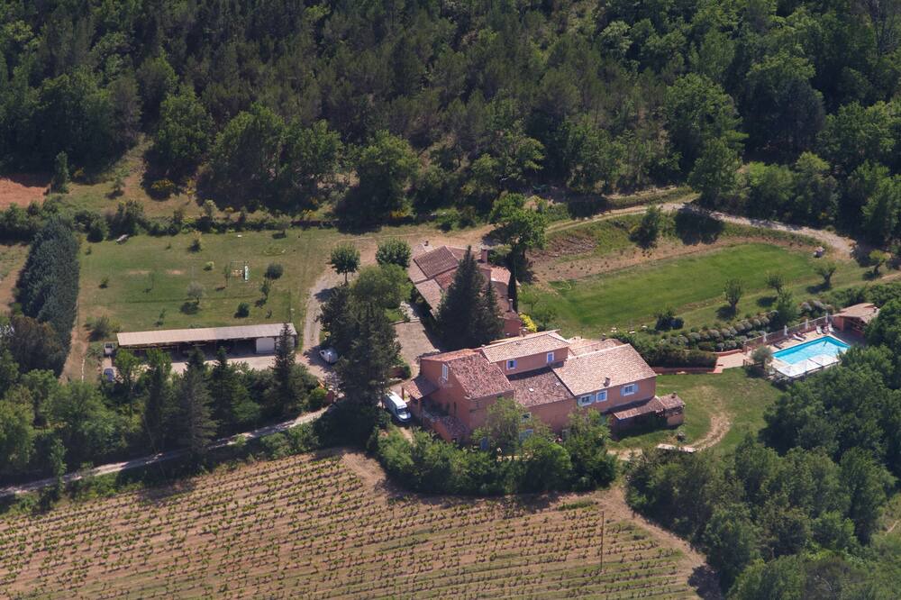 Photo of Outdoor in Chateauvert