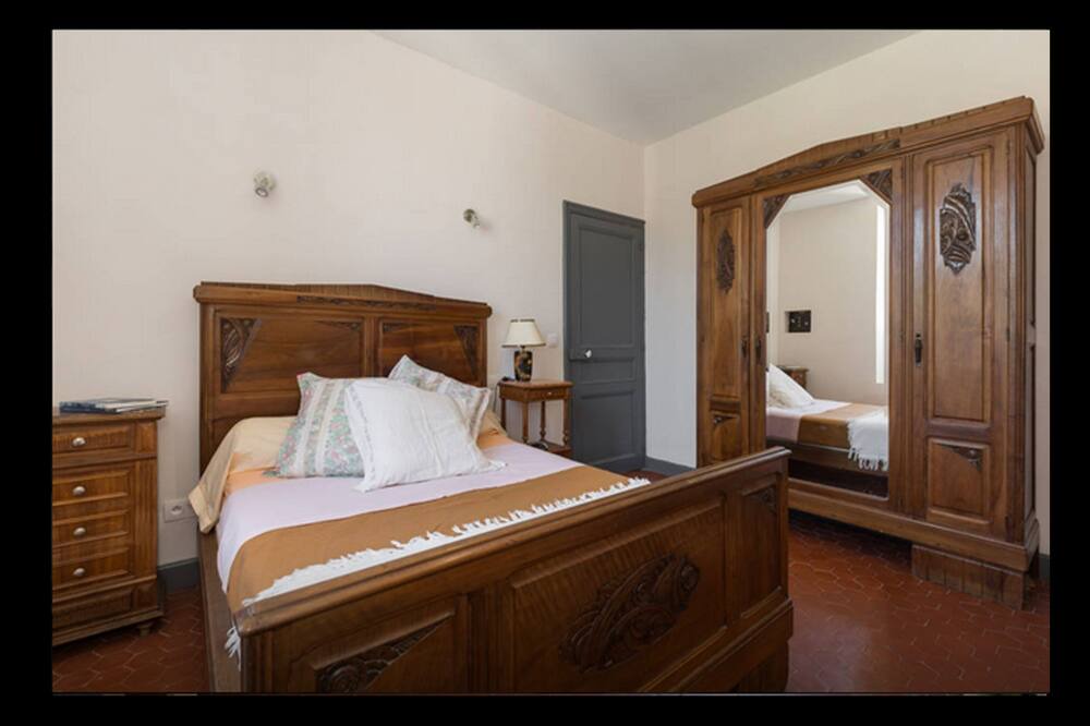 Photo of Bedroom in Pelissanne