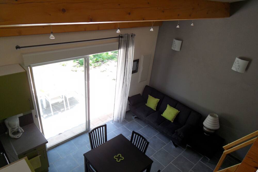 Photo of Livingroom in Pourcieux
