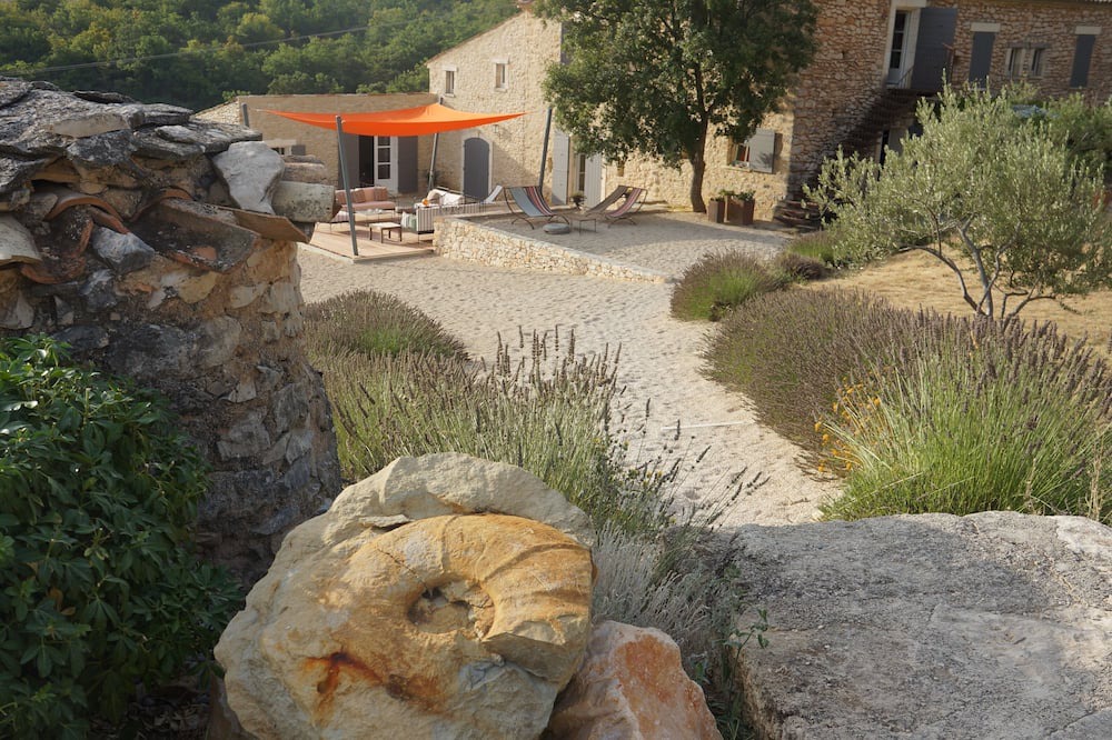 Photo of Outdoor in Simiane-la-Rotonde