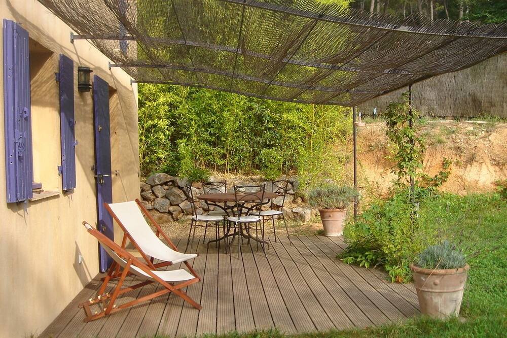 Photo of Patio Balcony in Le Tholonet
