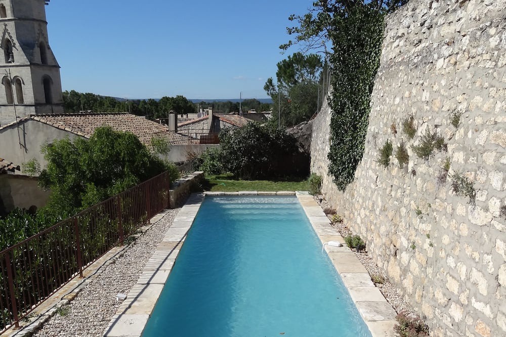 Photo of Outdoor in Montfrin